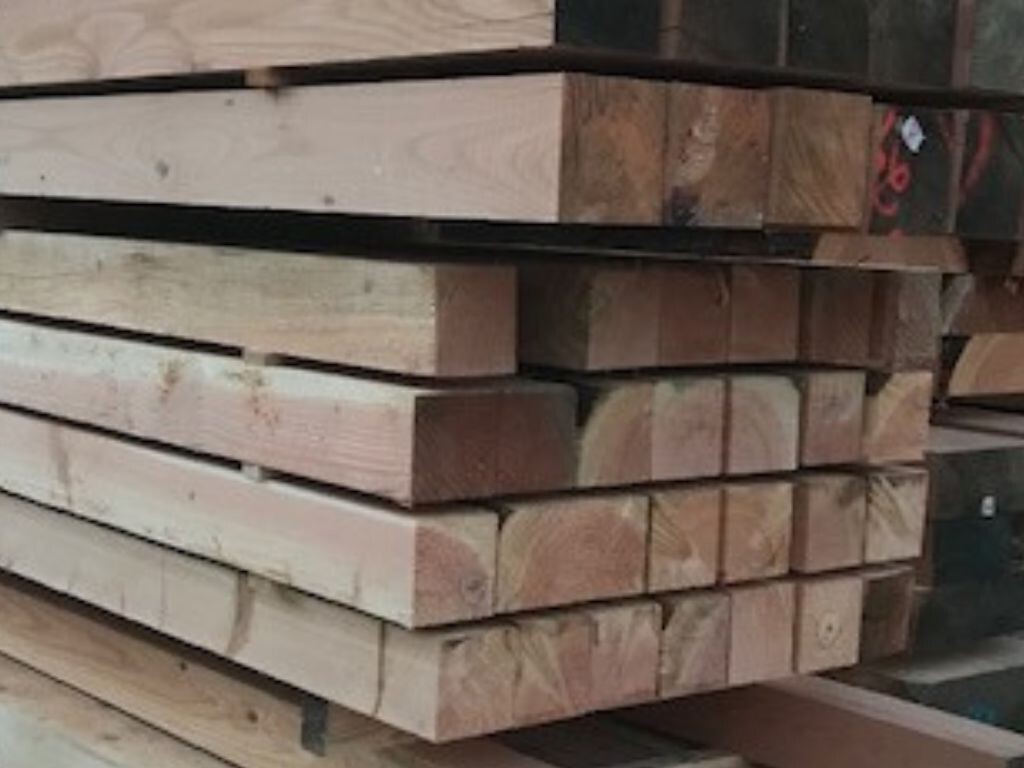 Bauholz kaufen aus dem Schwarzwald - Holzmüller - Ihr Großhandel für Schnittholz